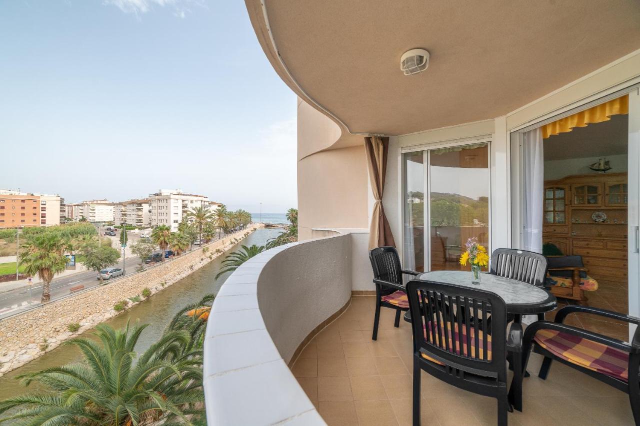Beach Apartment Calafell Center With Parking Екстер'єр фото
