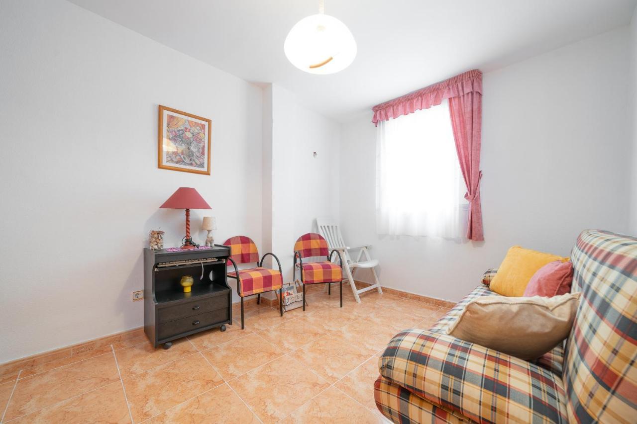 Beach Apartment Calafell Center With Parking Екстер'єр фото