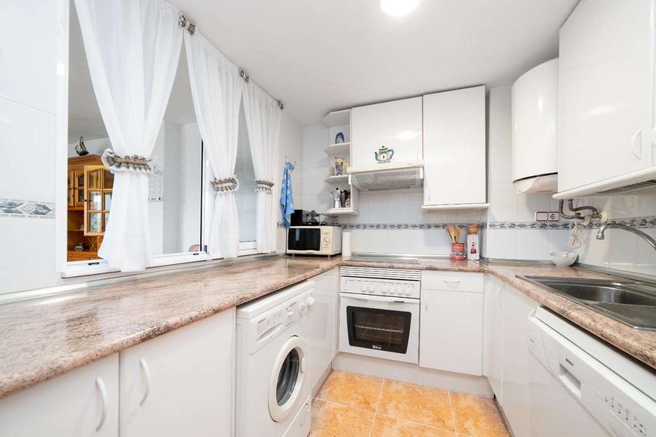 Beach Apartment Calafell Center With Parking Екстер'єр фото